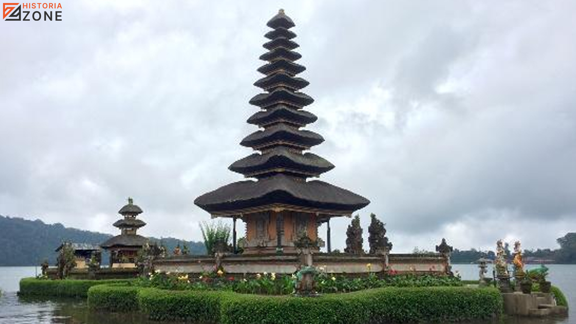 Pesona Pura Ubud: Tempat Suci dan Wisata Budaya Khas Bali