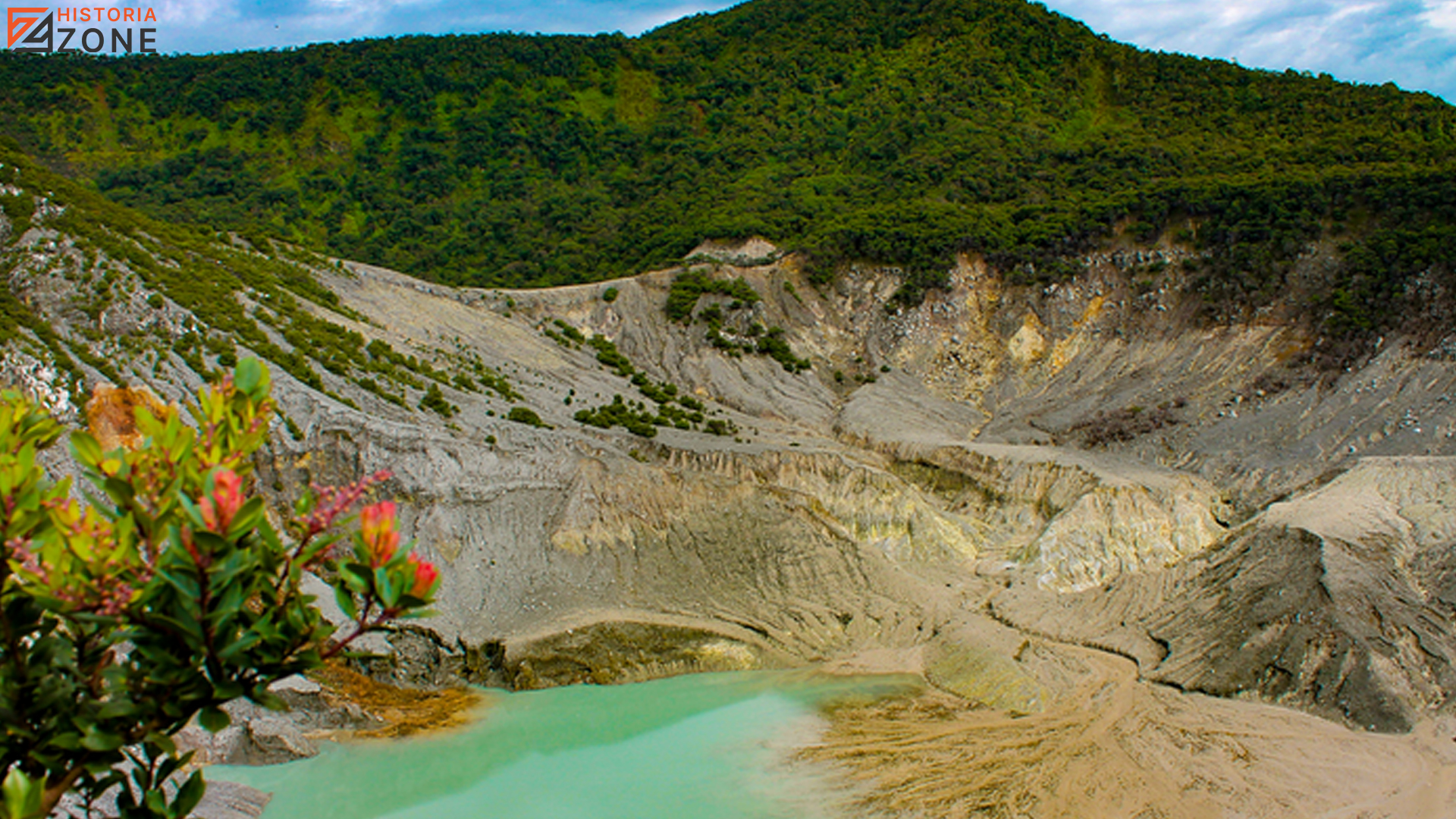 Tangkuban Perahu: Menelusuri Warisan Sejarah dan Alamnya