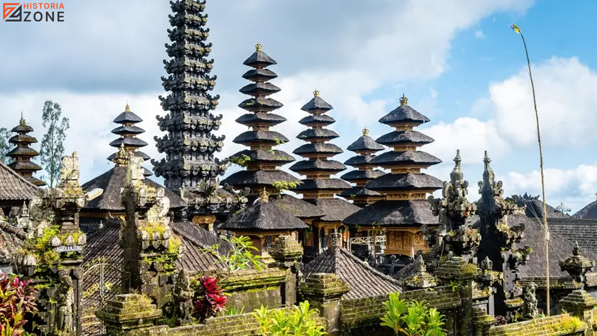Sejarah Pura Besakih: Jejak Sakral di Gunung Agung Bali