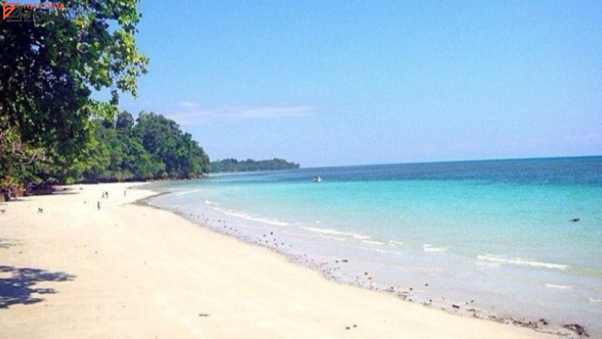 Sejarah Pantai Natsepa: Cerita di Balik Keindahan Pasir Putih