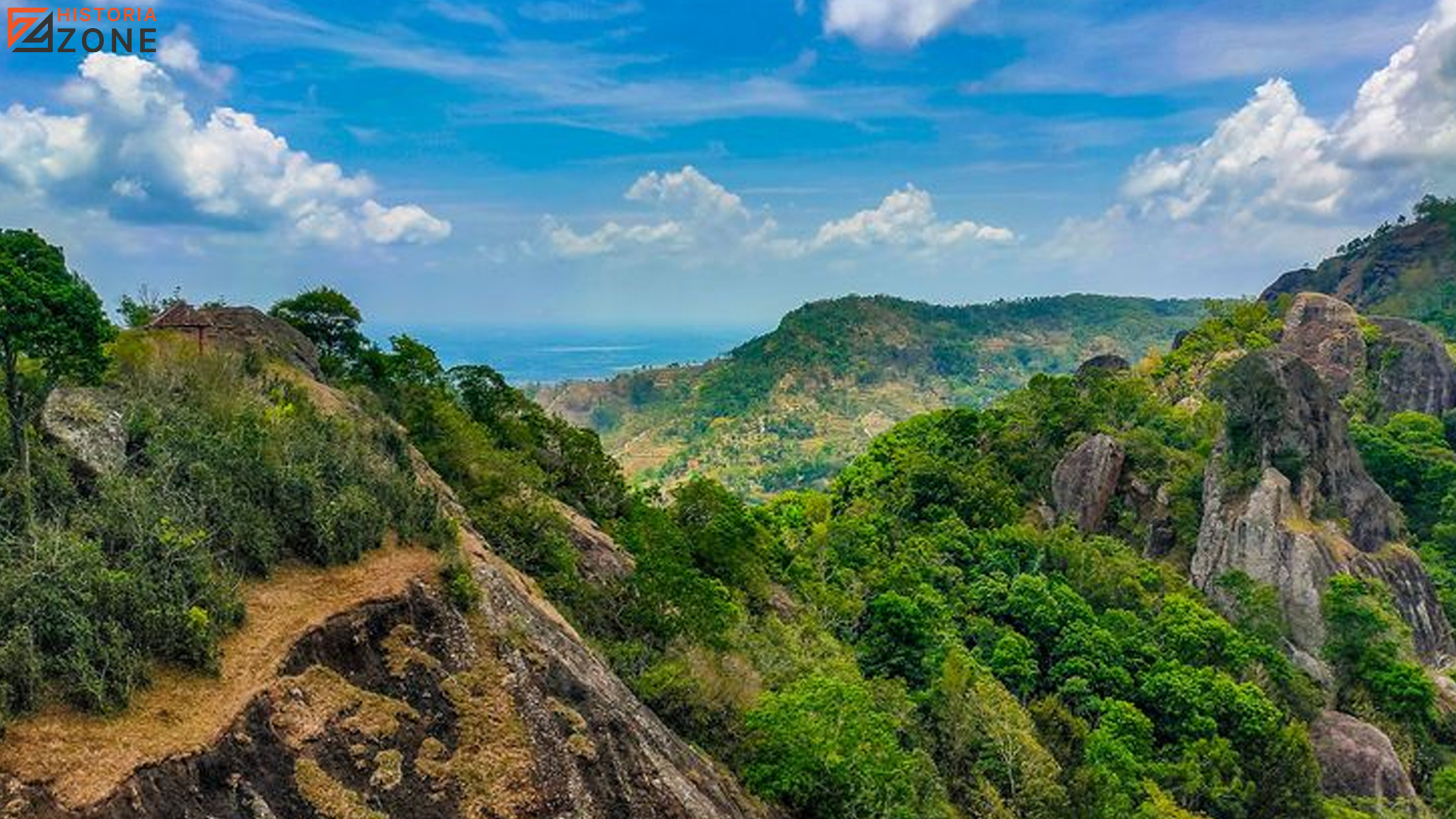 Mengenal Sejarah dan Keunikan Gunung Nglanggeran