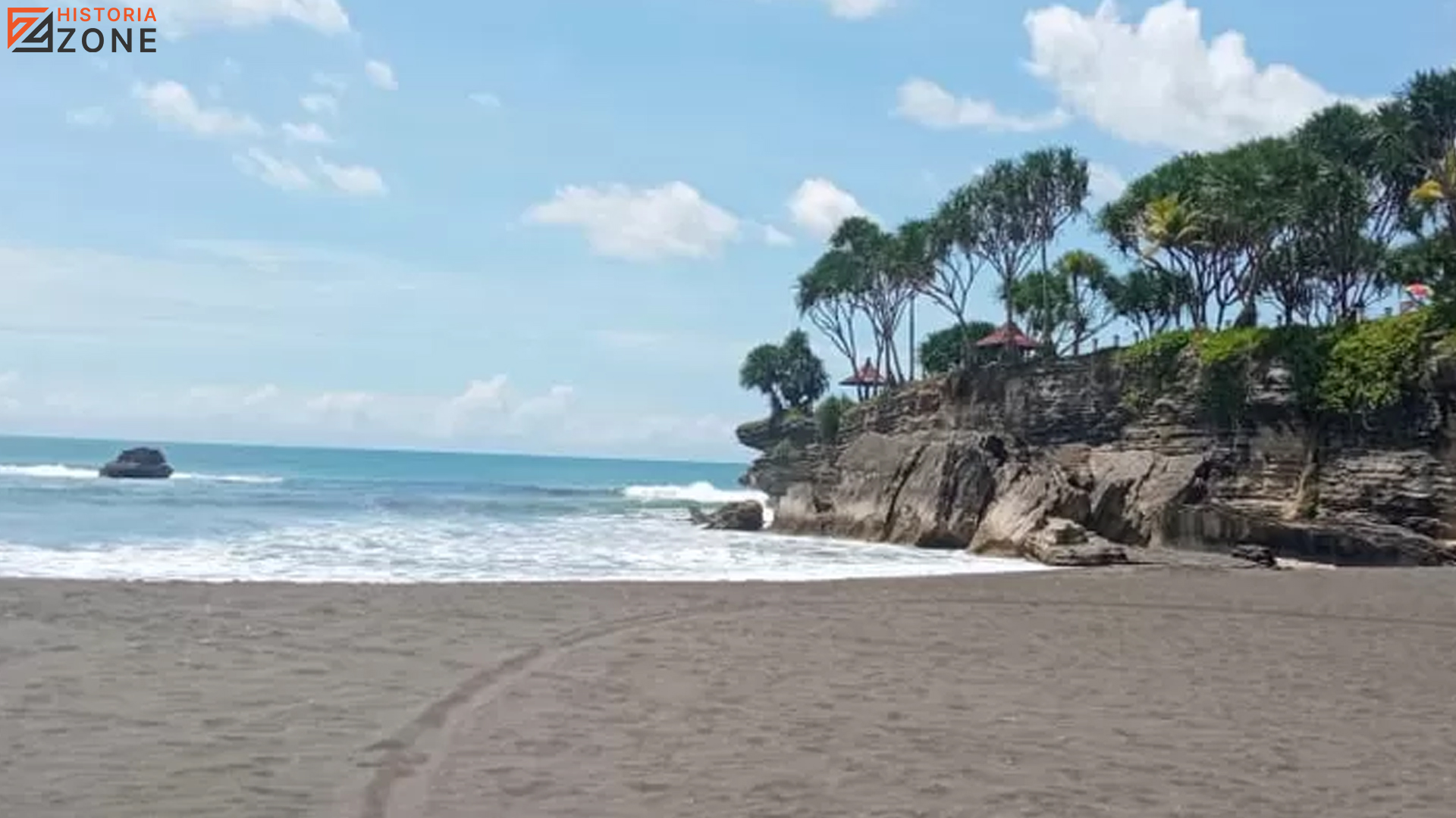 Pantai Pangandaran dan 5 Fakta Sejarah yang Jarang Terungkap