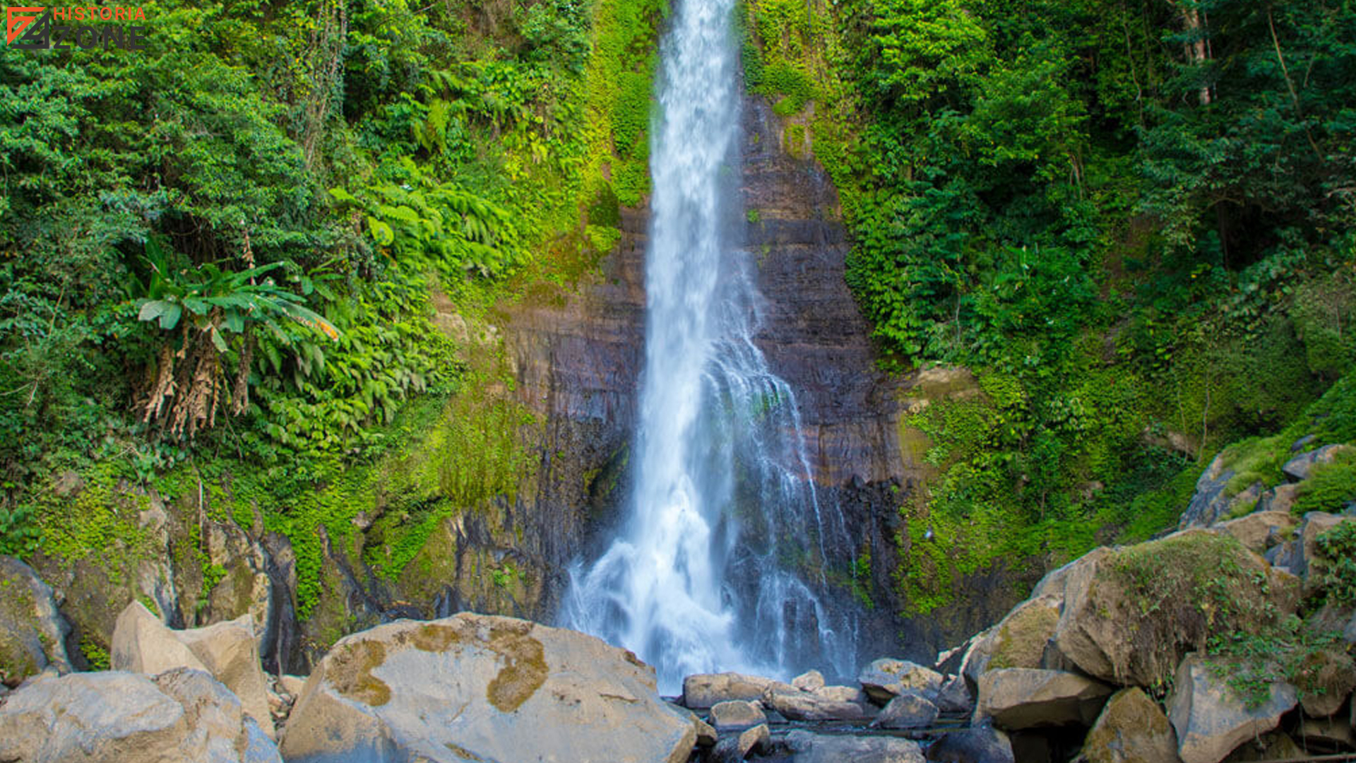Pesona Air Terjun Gitgit: 5 Fakta Sejarah yang Wajib Kamu Tahu