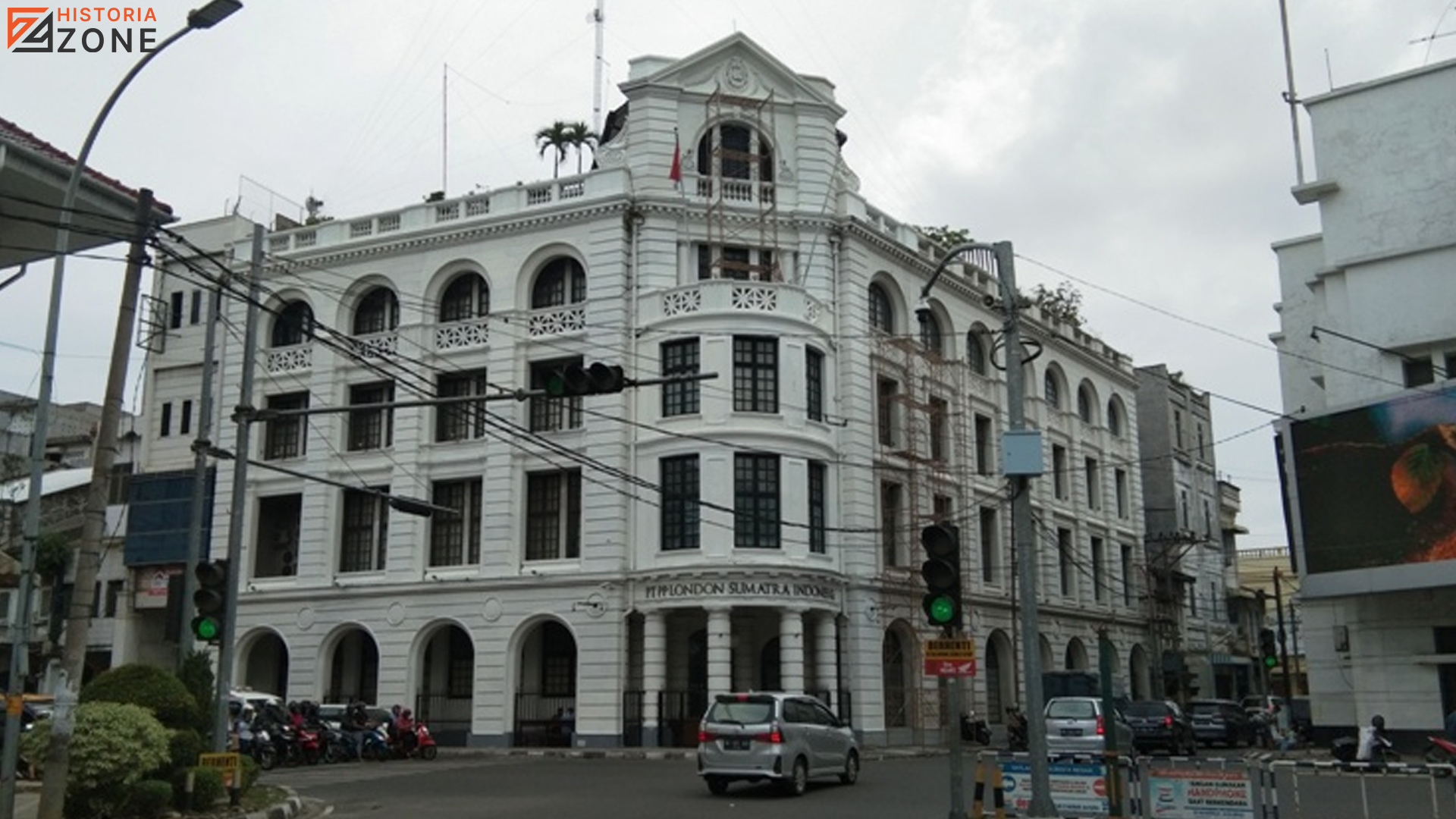 Gedung London Sumatera & 3 Cerita menarik dari Zaman Kolonial