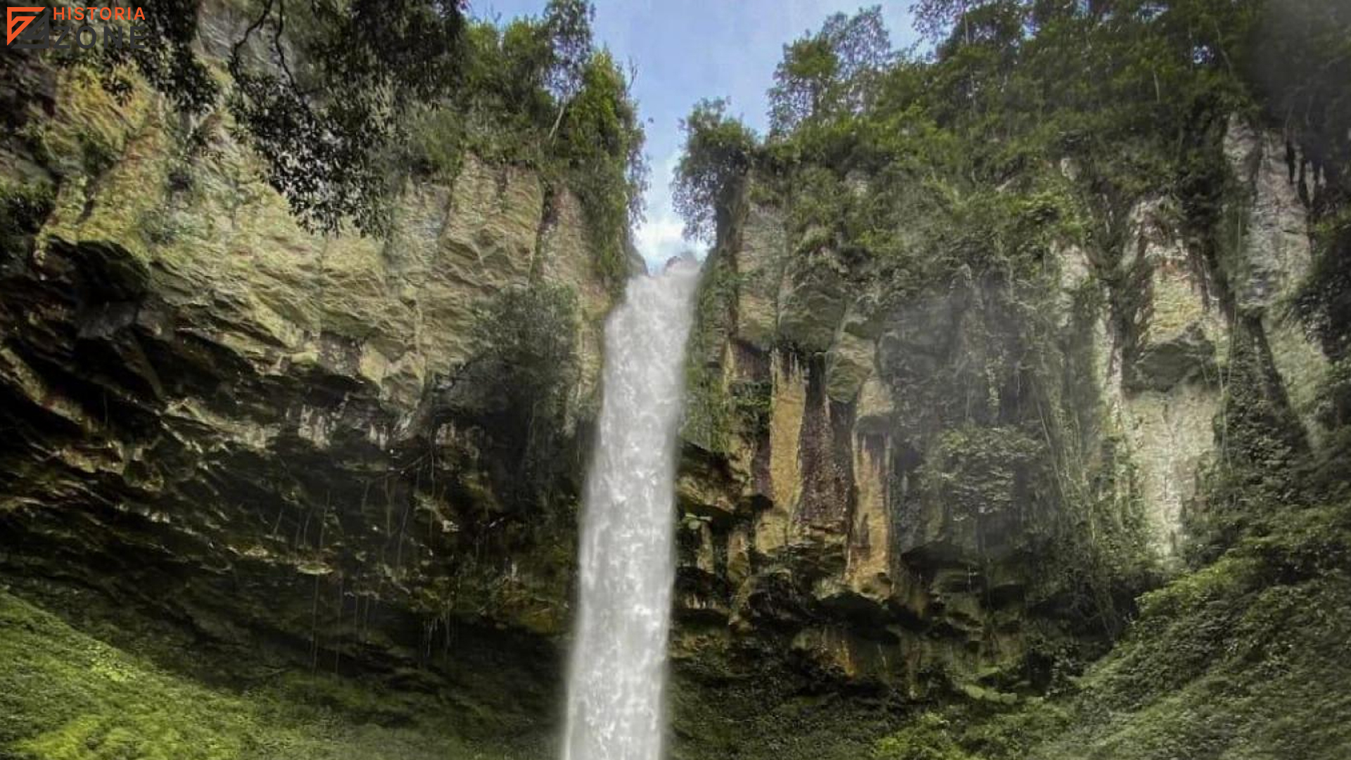Menguak Air Terjun Putri Malu Lewat 5 Sejarah Legenda Melekat