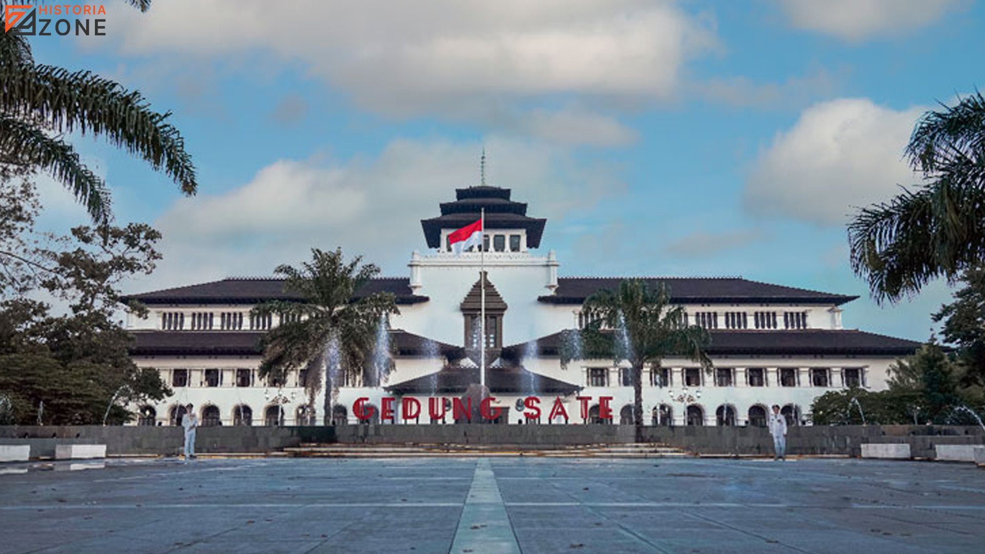 Gedung Sate: Landmark Bersejarah dengan 3 Fungsi Penting