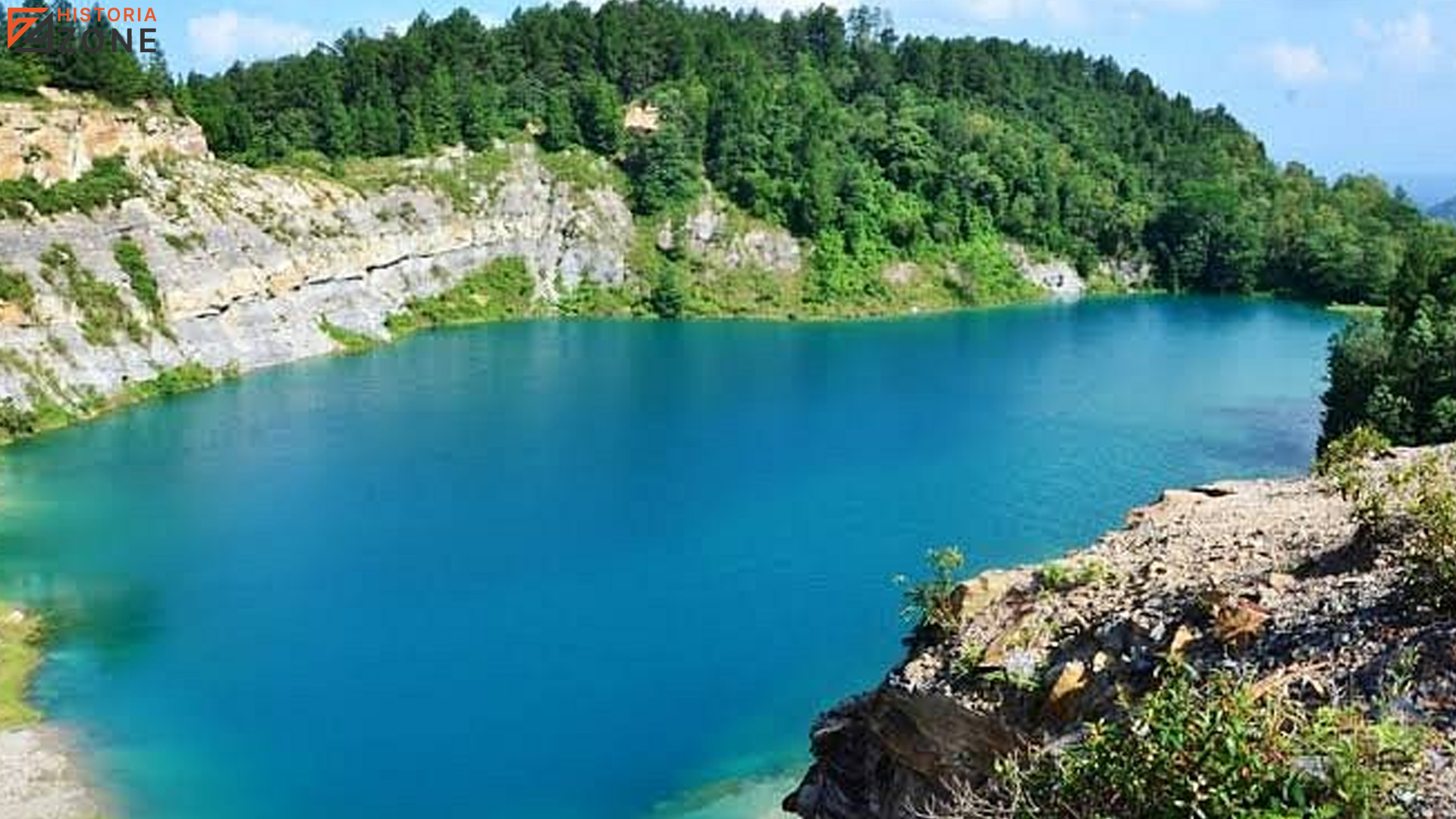 5 Hal Menarik Sejarah Danau Biru Sawahlunto yang Patut Dicatat