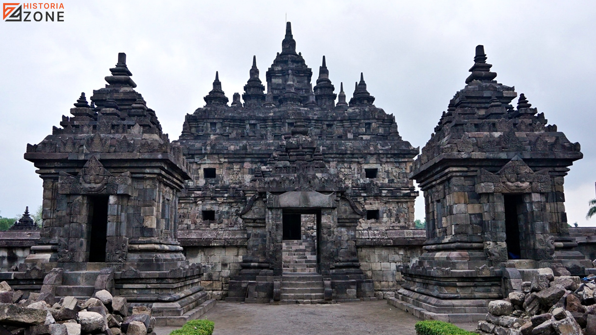 Candi Plaosan Lor Terindah dengan 4 Fakta Sejarah Memikat