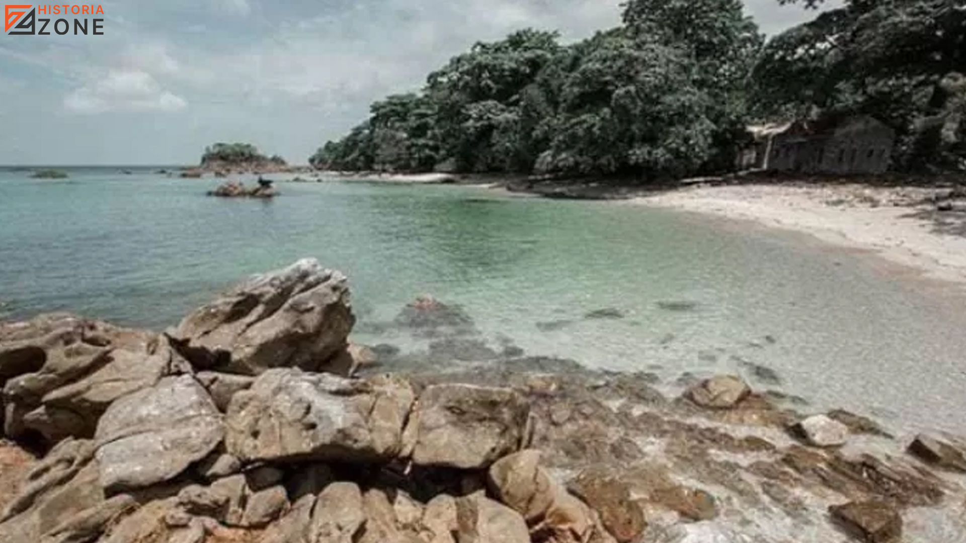 Pulau Jemur: 4 Fakta Sejarah yang Akan Membuatmu Terpesona