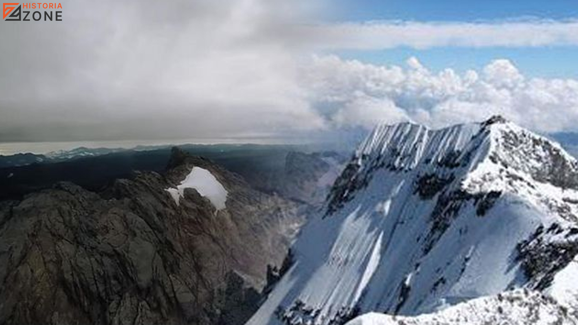 5 Alasan Gunung Carstensz Jadi Tempat Sejarah yang Populer