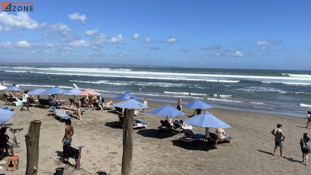 Sejarah Super Pantai Batu Bolong 4 Cerita Legenda dan Budaya Lokal Bali