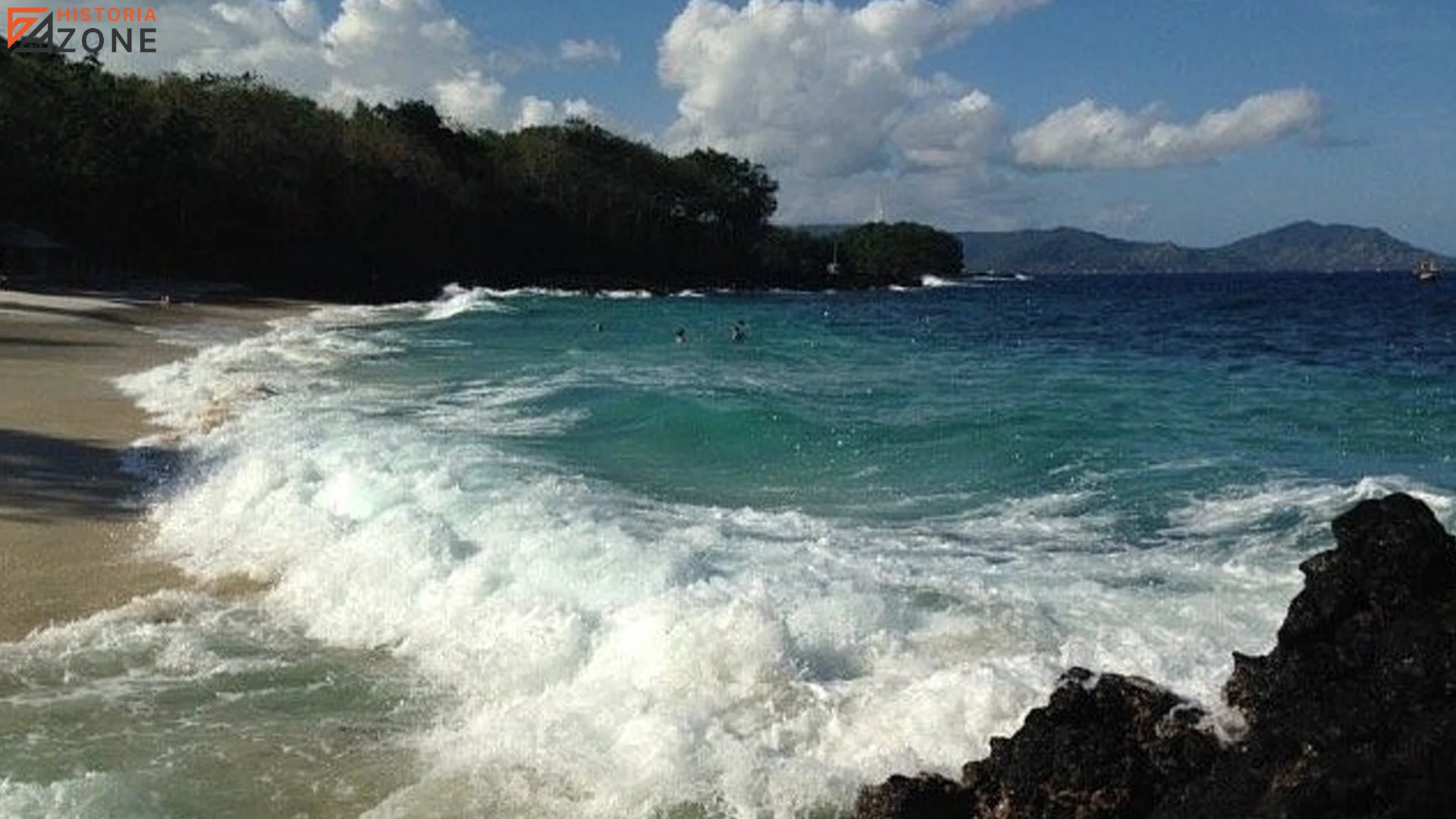 Pantai Bias Tugel 5 Cerita Sejarah Brutal Yang Jadi Daya Tarik Wisata